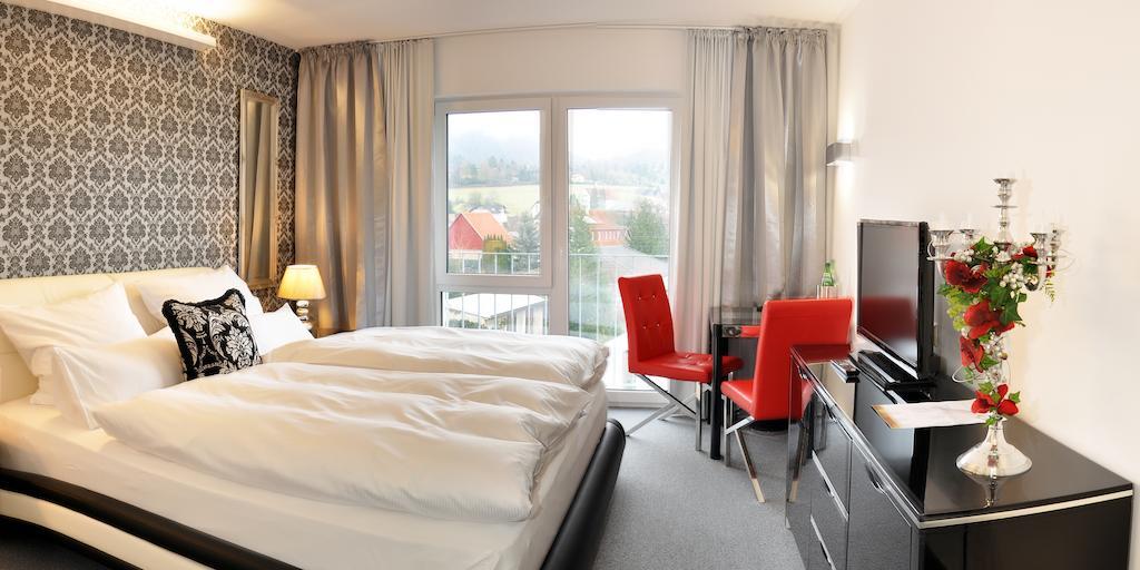 Gaestehaus Villa Casamia (Adults Only) シュマルカルデン 部屋 写真