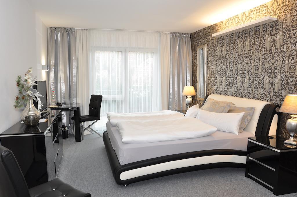 Gaestehaus Villa Casamia (Adults Only) シュマルカルデン 部屋 写真